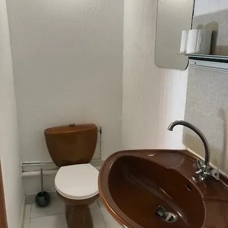 Kır Evi A La Campagne Oreta