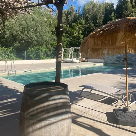 A La Campagne Εξοχικό σπίτι *