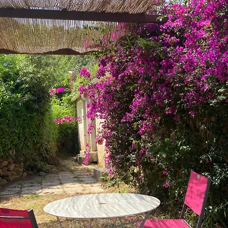 A La Campagne Εξοχικό σπίτι