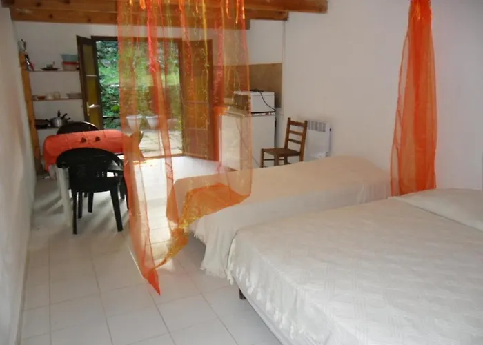 A La Campagne Country house Oreta